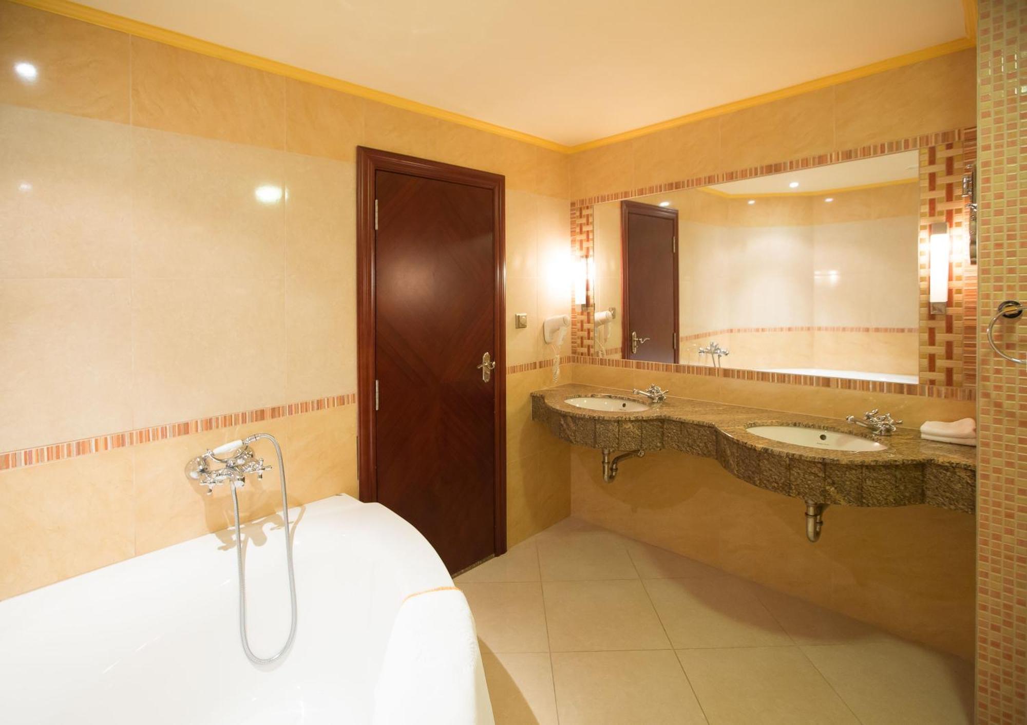 Casino & Hotel Royal Ceska Kubice Pokoj fotografie